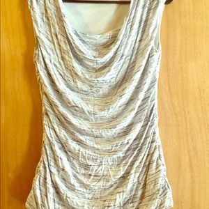 Maurice’s size small tank top